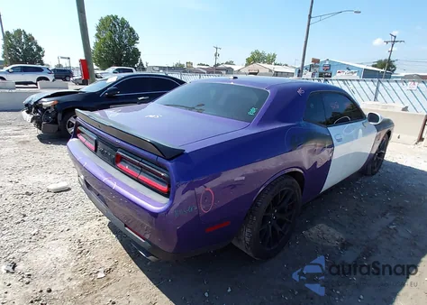 2023 Dodge Challenger R/T из США, поврежденный, VIN 2C3CDZBT6PH638017